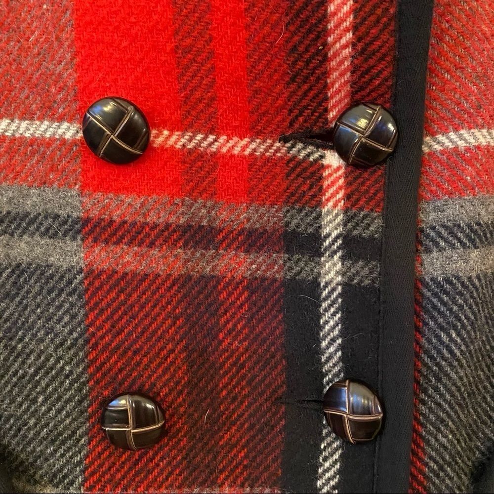 Woolrich Plaid Wool Peacoat (Medium) -> Woolrich Plaid Wool Peacoat (Medium) - Picture 13 of 15